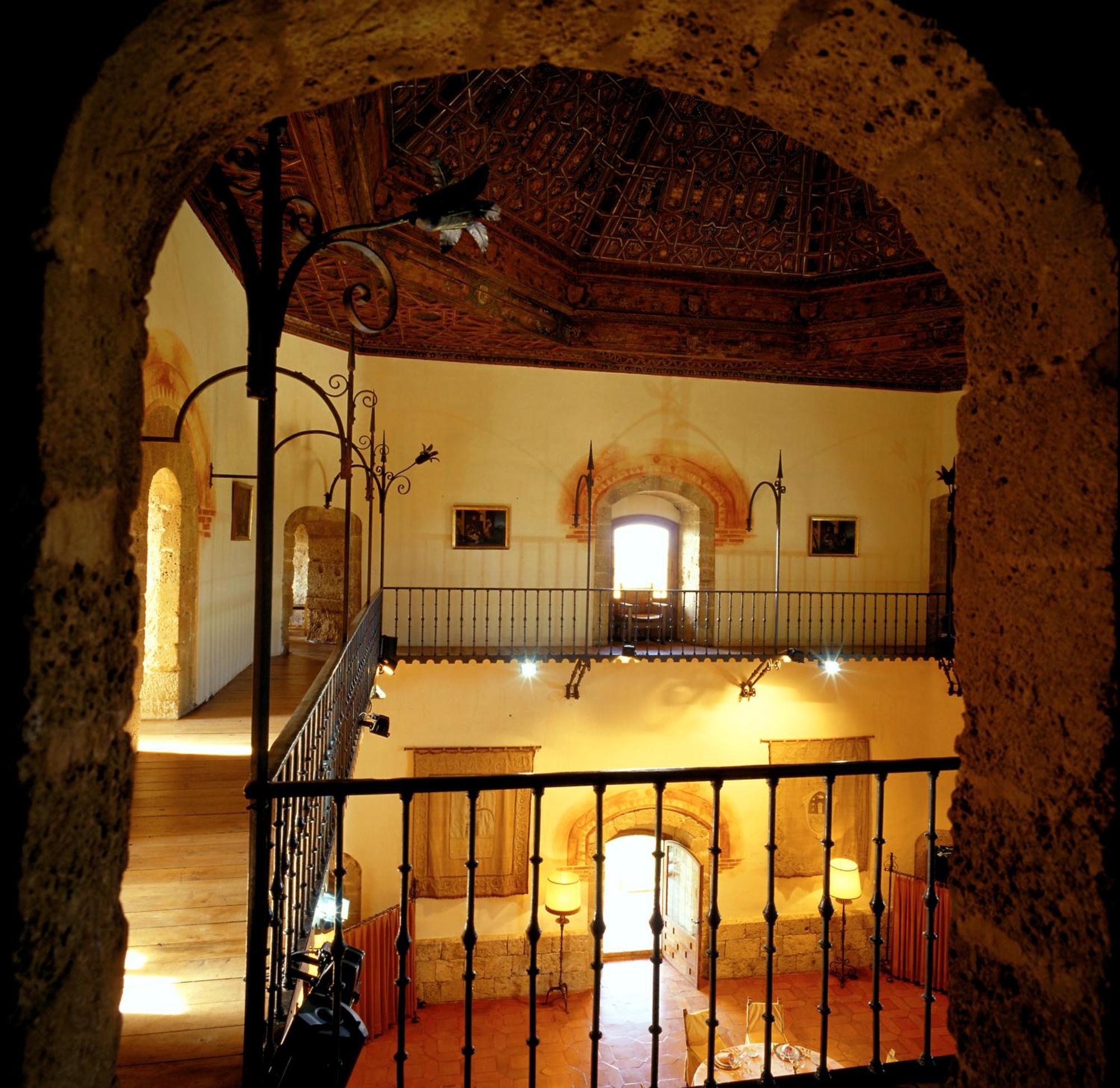 Parador De Benavente Dış mekan fotoğraf